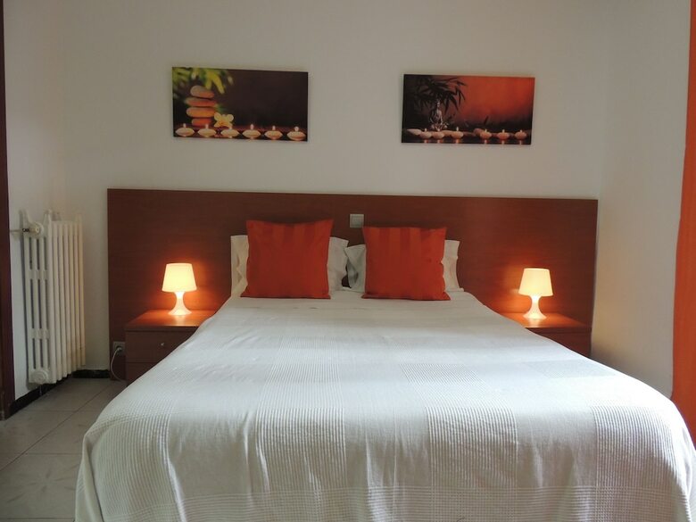 Hostal Cervantes