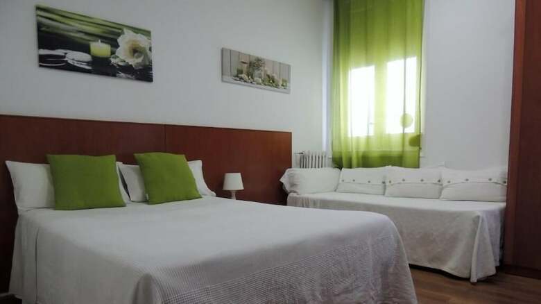 Hostal Cervantes