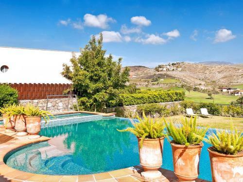 Maspalomas Villa Sleeps 6 Pool Air Con Wifi