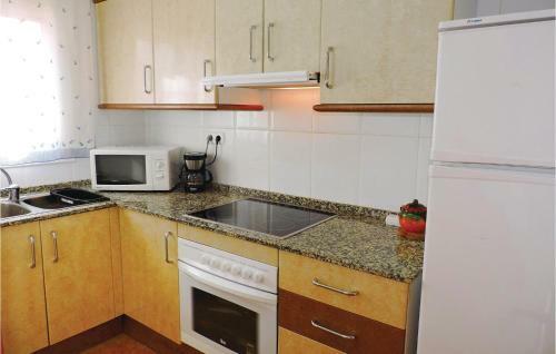 Three-bedroom Holiday Home In Miami Playa