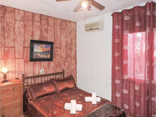 Three-bedroom Holiday Home In Miami Playa