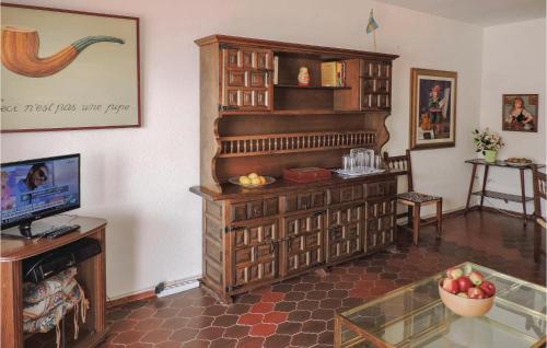 Two-bedroom Apartment In Miami Platja