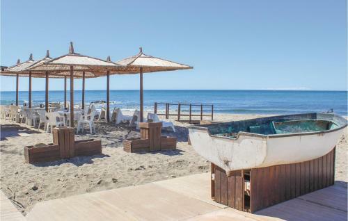 Two-bedroom Apartment In El Faro