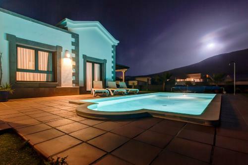 Villa Los Dragos