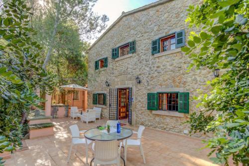 Pollenca Villa Sleeps 6 Pool Air Con Wifi