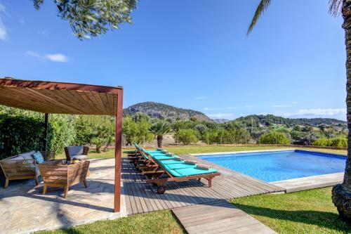 Pollenca Villa Sleeps 6 Pool Air Con Wifi