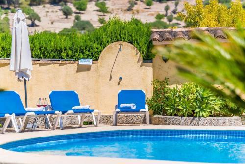 Pollenca Villa Sleeps 6 Pool Air Con Wifi
