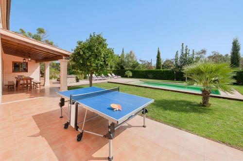 Pollenca Villa Sleeps 6 Pool Air Con Wifi