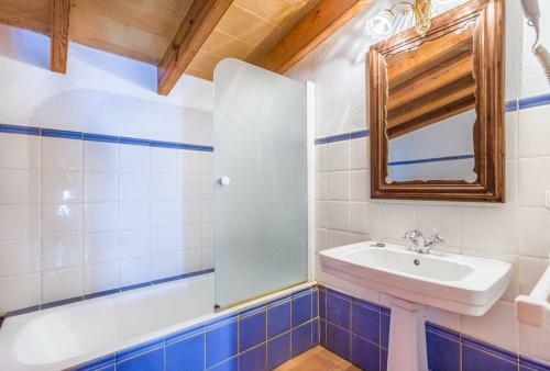 Pollenca Villa Sleeps 6 Pool Air Con Wifi