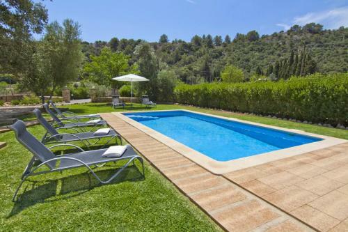 Pollenca Villa Sleeps 6 Pool Air Con Wifi