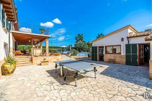 Pollenca Villa Sleeps 10 Pool Air Con Wifi