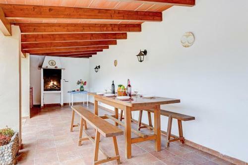 Pollenca Villa Sleeps 6 Pool Air Con Wifi