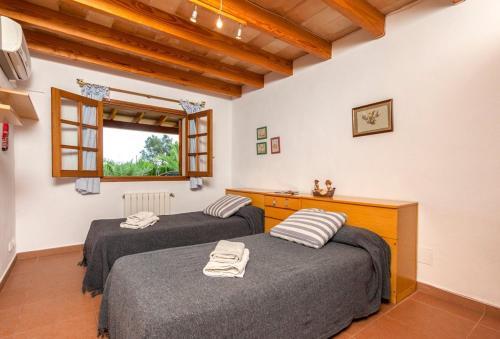 Pollenca Villa Sleeps 6 Pool Air Con Wifi
