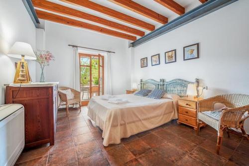 Pollenca Villa Sleeps 9 Pool Air Con Wifi