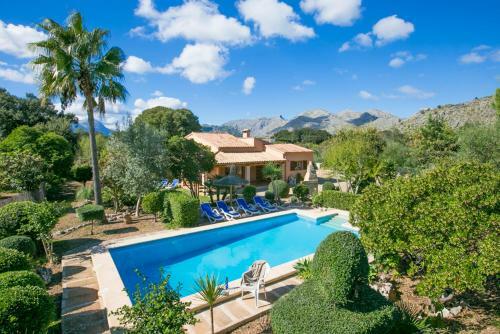 Pollenca Villa Sleeps 6 Pool Air Con Wifi