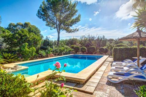 Pollenca Villa Sleeps 6 Pool Air Con Wifi