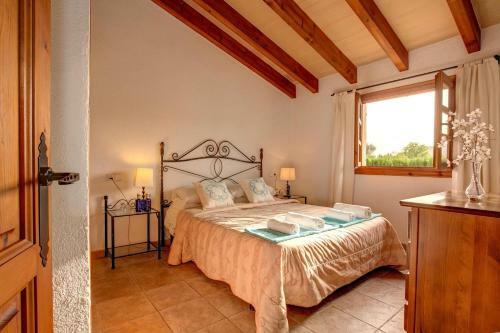 Pollenca Villa Sleeps 4 Pool Air Con Wifi