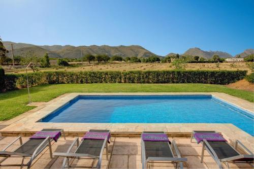 Pollenca Villa Sleeps 4 Pool Air Con Wifi