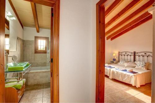 Pollenca Villa Sleeps 4 Pool Air Con Wifi