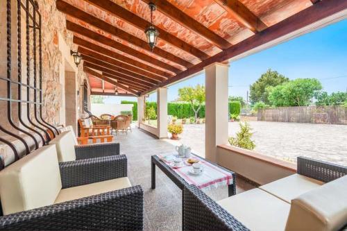 Pollenca Villa Sleeps 6 Pool Air Con Wifi