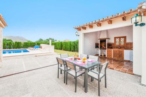 Pollenca Villa Sleeps 6 Pool Air Con Wifi