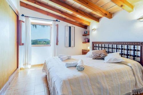 Pollenca Villa Sleeps 6 Pool Air Con Wifi