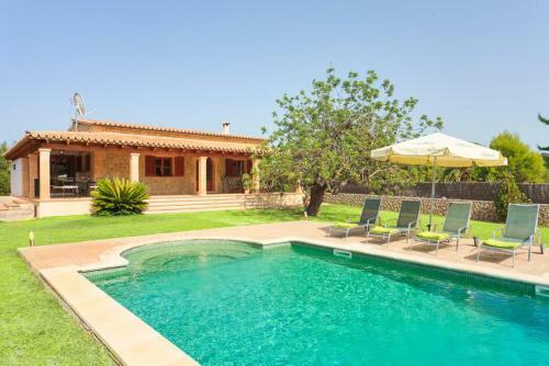 Pollenca Villa Sleeps 4 Pool Air Con Wifi