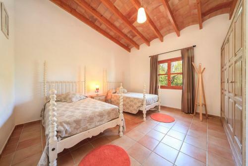 Pollenca Villa Sleeps 4 Pool Air Con Wifi
