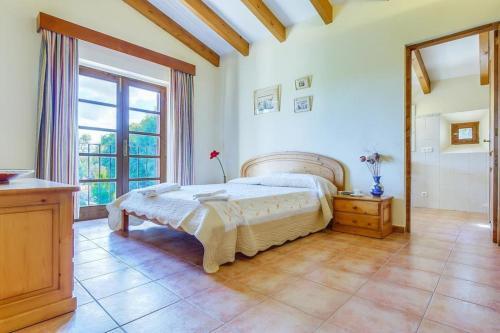 Pollenca Villa Sleeps 8 Pool Air Con Wifi