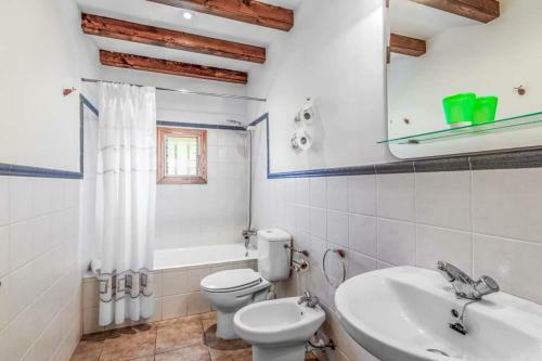 Pollenca Villa Sleeps 6 Pool Air Con Wifi