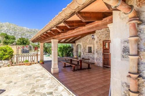 Pollenca Villa Sleeps 6 Pool Air Con Wifi