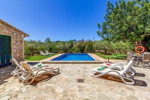 Pollenca Villa Sleeps 6 Pool Air Con Wifi