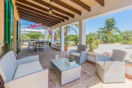 Pollenca Villa Sleeps 10 Pool Air Con Wifi