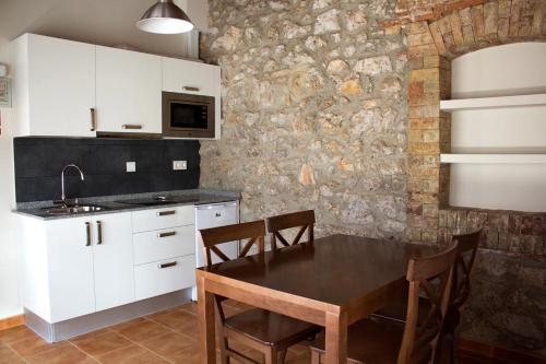 Hotel Y Apartamentos El Cam�n