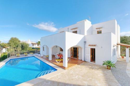Cala Egos Villa Sleeps 8 Pool Air Con Wifi