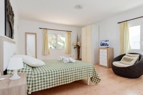 Cala Egos Villa Sleeps 6 Air Con Wifi