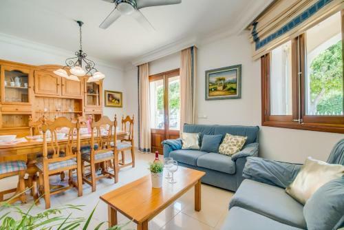 Port D'alcudia Villa Sleeps 8 Air Con Wifi
