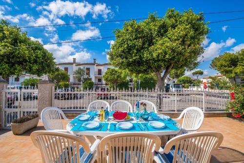 Port D'alcudia Villa Sleeps 8 Air Con Wifi
