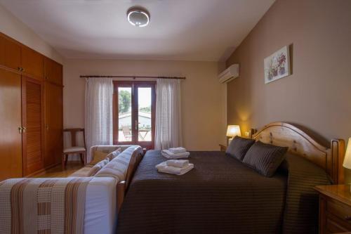 Port De Pollenca Villa Sleeps 8 Pool Wifi