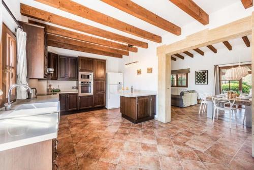 Port De Pollenca Villa Sleeps 8 Pool Wifi