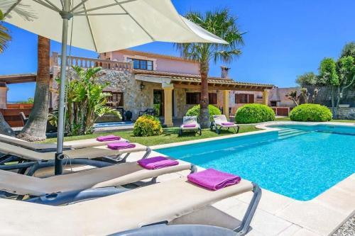 Port De Pollenca Villa Sleeps 8 Pool Wifi