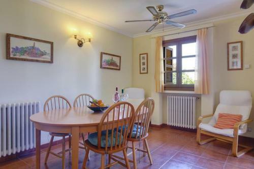 Port De Pollenca Villa Sleeps 8 Pool Wifi