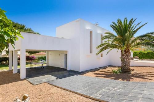 Punta Prima Villa Sleeps 6 Pool Air Con Wifi