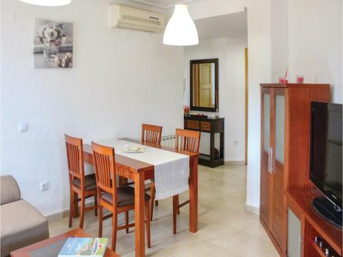 Two-bedroom Apartment In Roldan