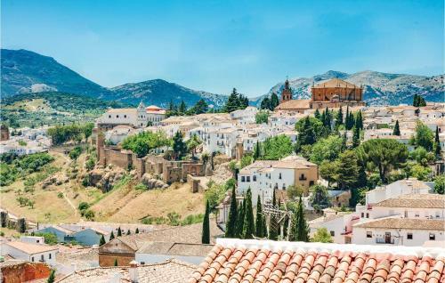 Three-bedroom Holiday Home In Ronda