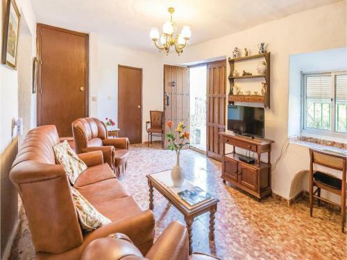 Five-bedroom Holiday Home In Ronda
