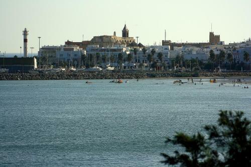 Summerland Apartments Rota