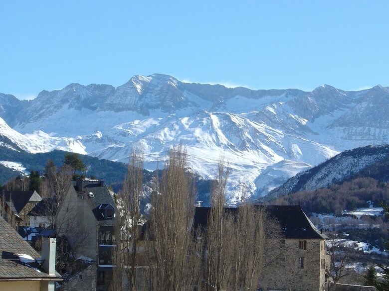 Hotel Valle De Izas
