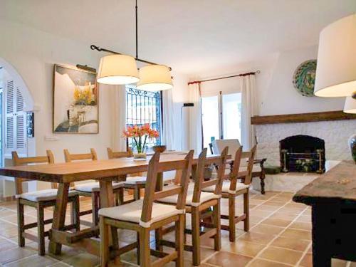 Cala Gracio Villa Sleeps 8 Pool Air Con Wifi