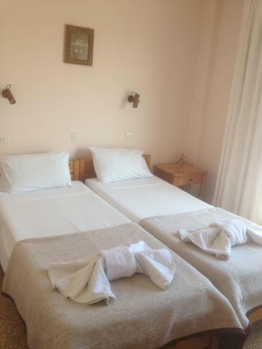 Hostal Karin & Nikos